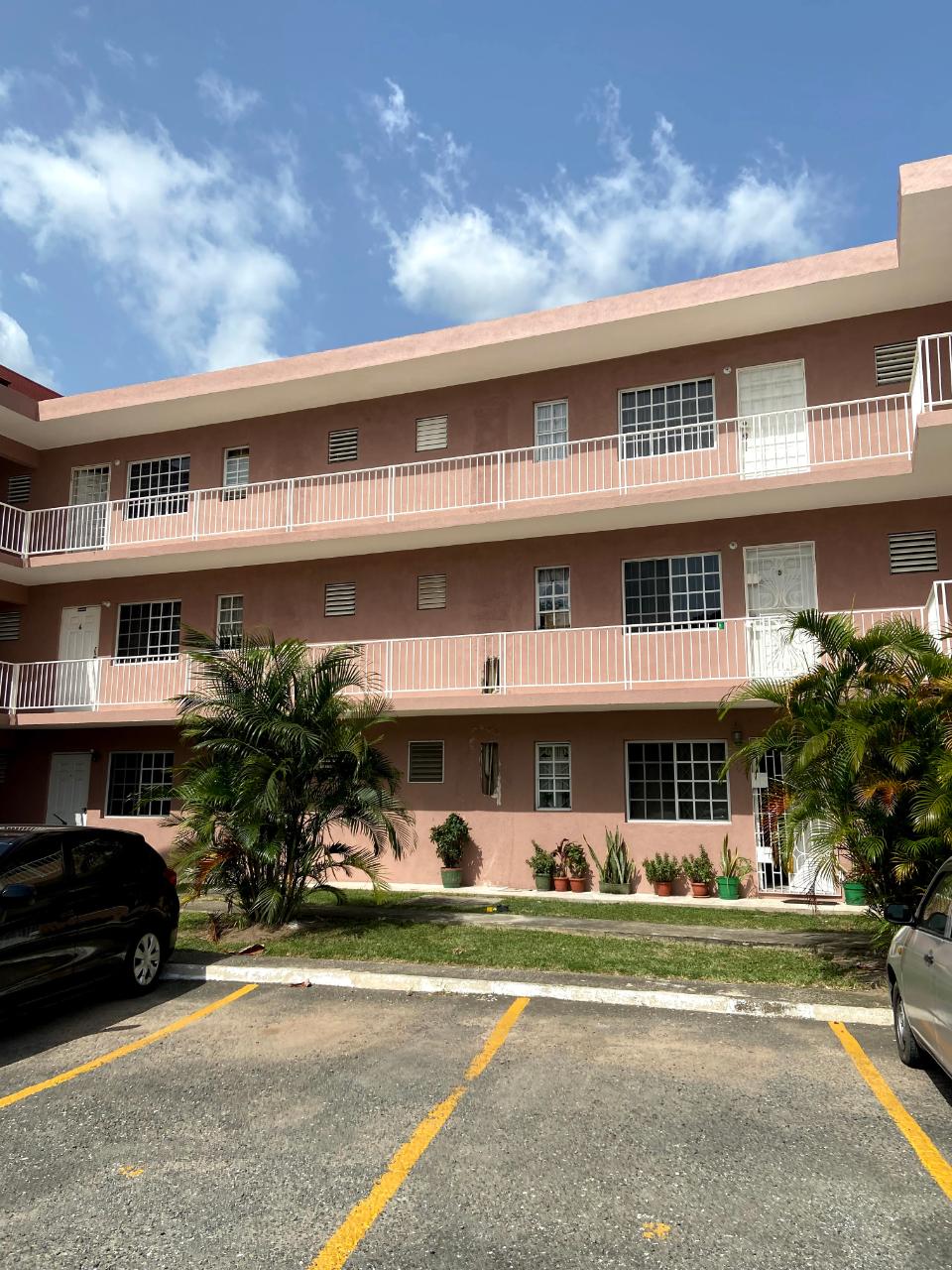 VALERIE LEVY & ASSOCIATES LTD. Apartment for Sale JMD 24000000