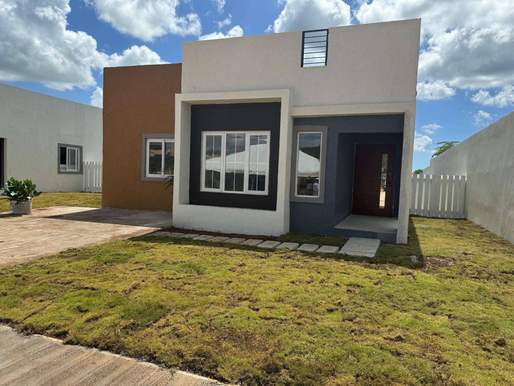 ISLE JAMAICA REALTY House for Sale USD 245000 Old Harbour in St