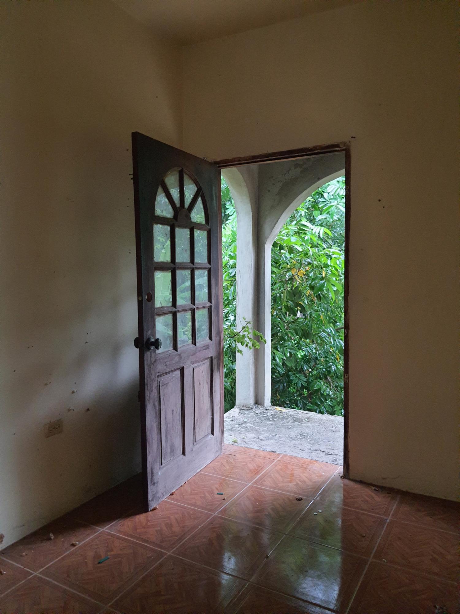 House For Sale in Portview Avenue , Kingston & St. Andrew MLS82665