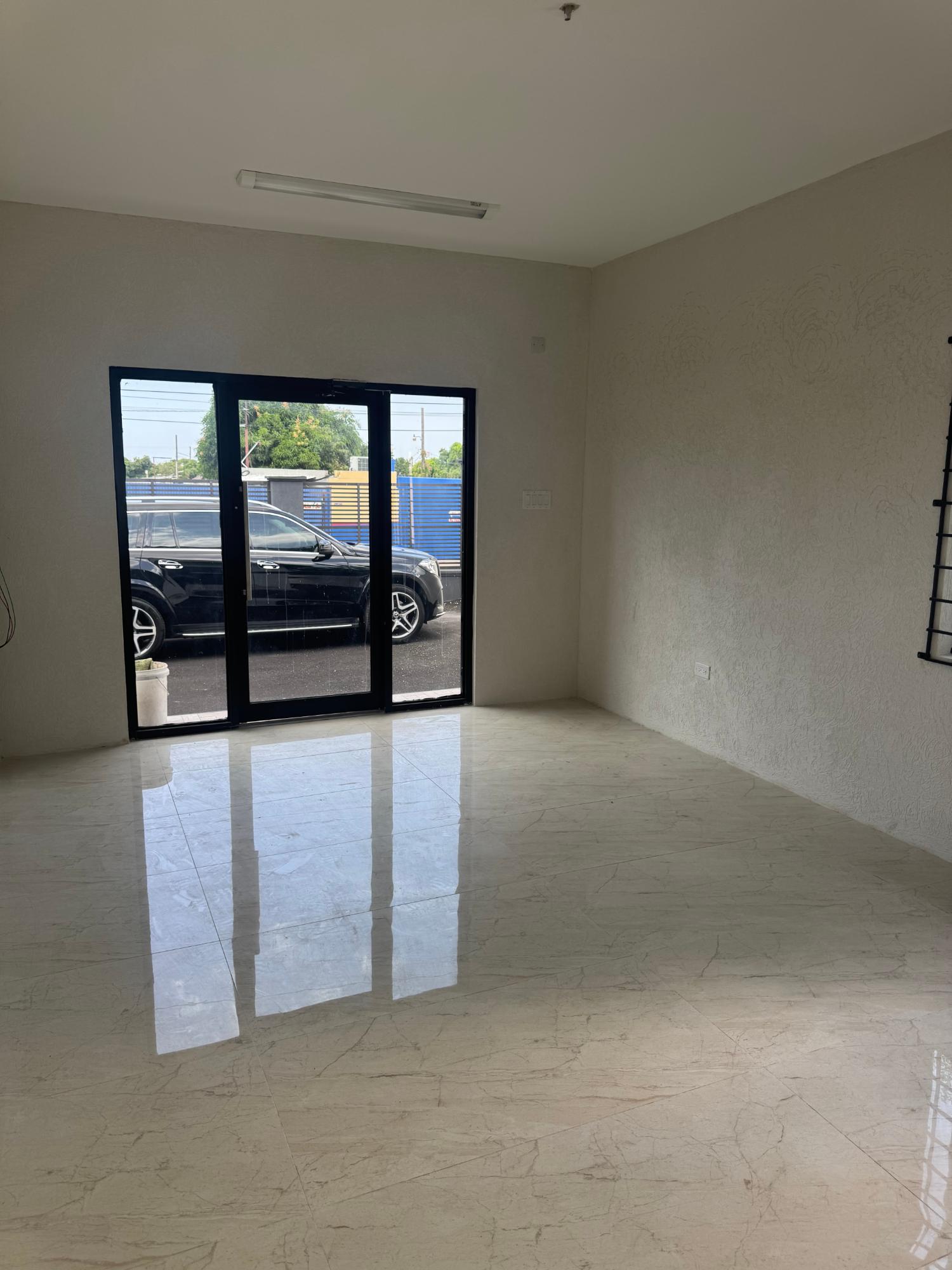 Commercial Bldg/Offices for Rent Kingston 10