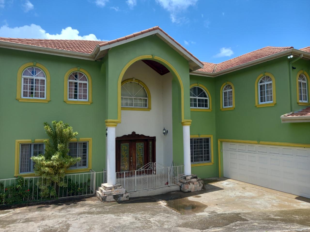 VALERIE LEVY & ASSOCIATES LTD. House for Private JMD 70000000