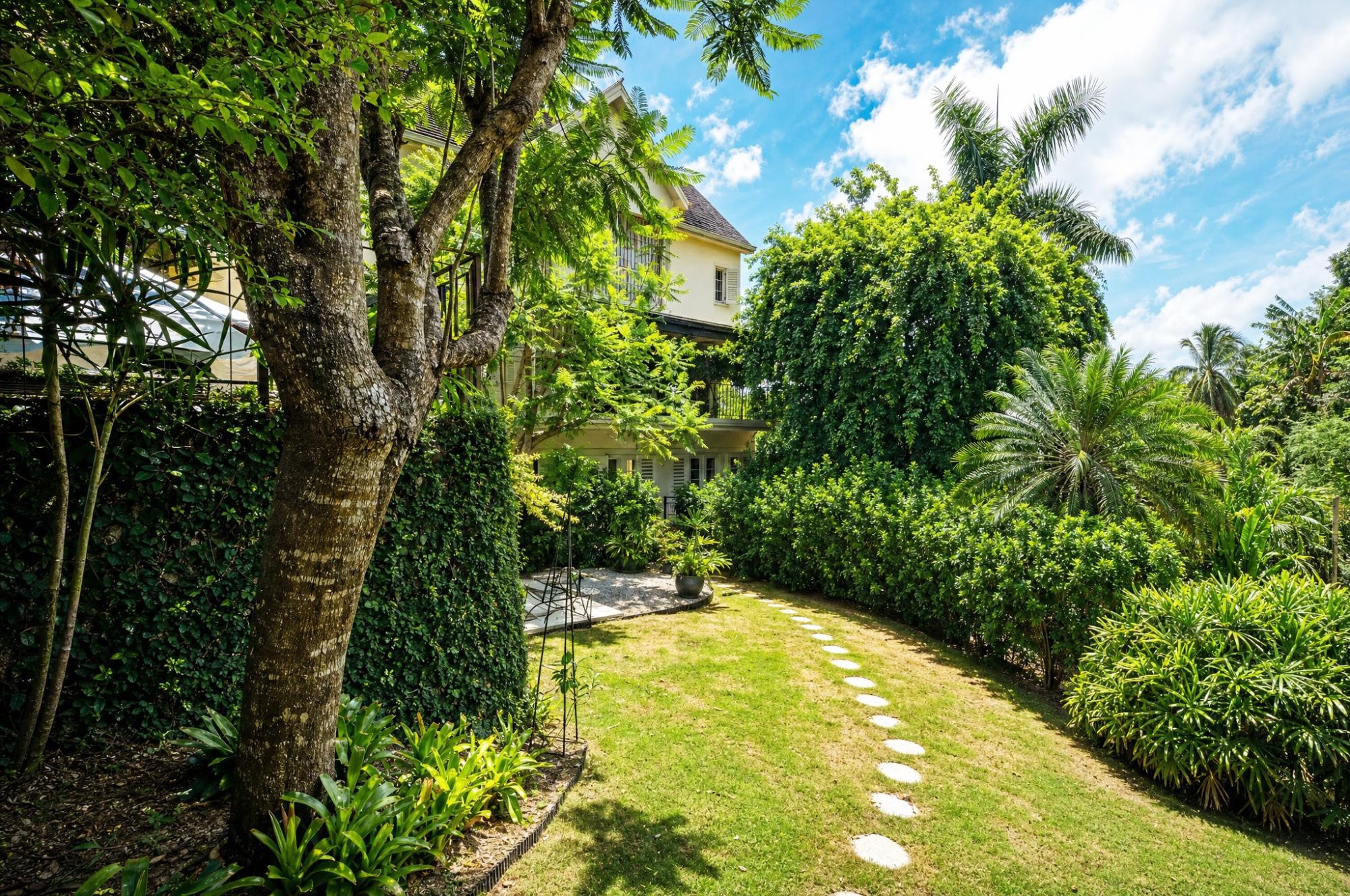 Townhouse for Rent Kingston 8