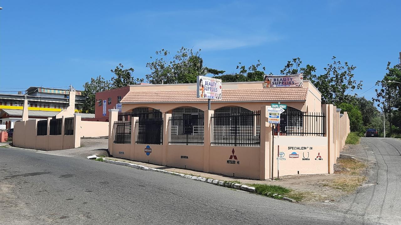 Commercial Bldg/Offices For Sale In St. Catherine KW Jamaica