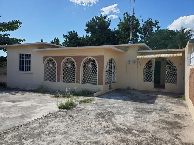 3 bedroom house for rent in jamaica