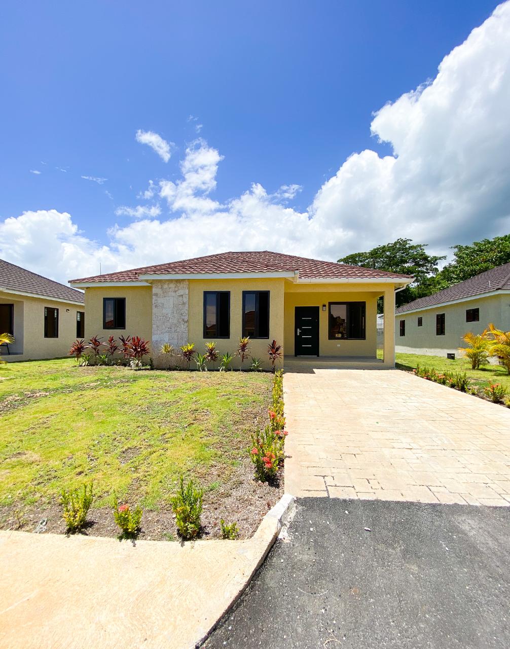 GALBRAITH REALTY & INVESTMENT House for Rent USD 1650 Ocho Rios in