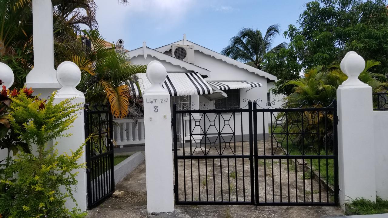 VALERIE LEVY & ASSOCIATES LTD. House for Sale JMD 19000000 Montego